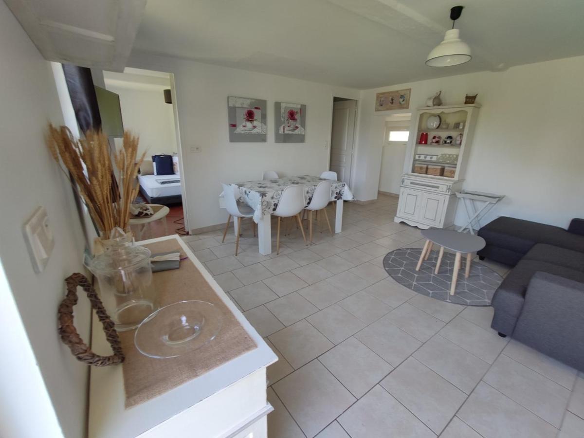 Le Petit Gite De La Roseraie Quiberville Exterior photo